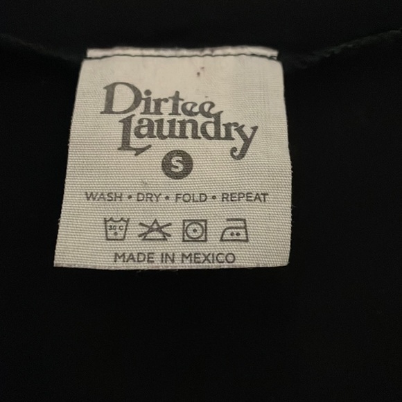 BLACK “LOVE” LOGO LONG SLEEVE TOP - Picture 3 of 4